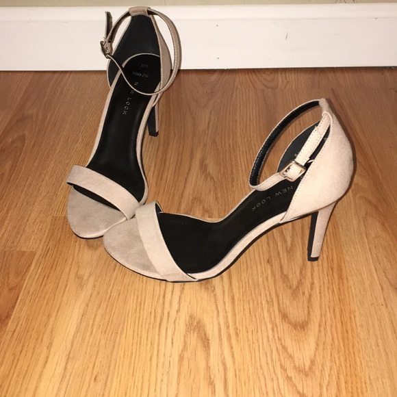 womens wide width high heels
